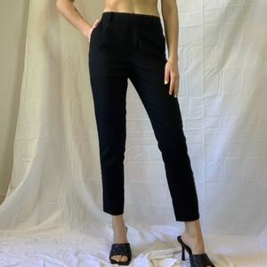 UNIQLO CROPPED BLACK SLACKS